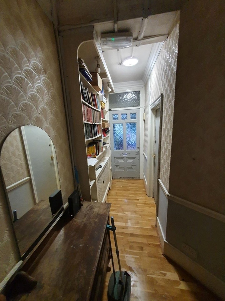 London Room in a Shared House, Ellesmere Road Room 8, W4 To Rent