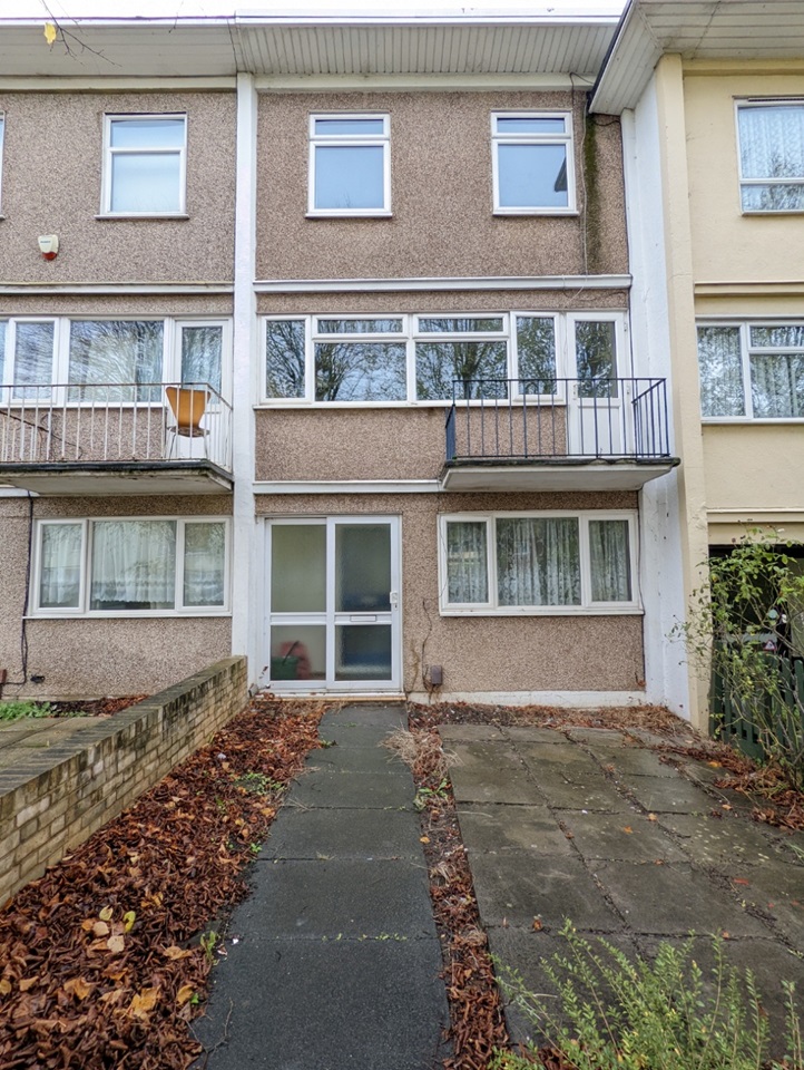 Basildon 4 Bed Terraced House, Long Riding, SS14 To Rent Now for £