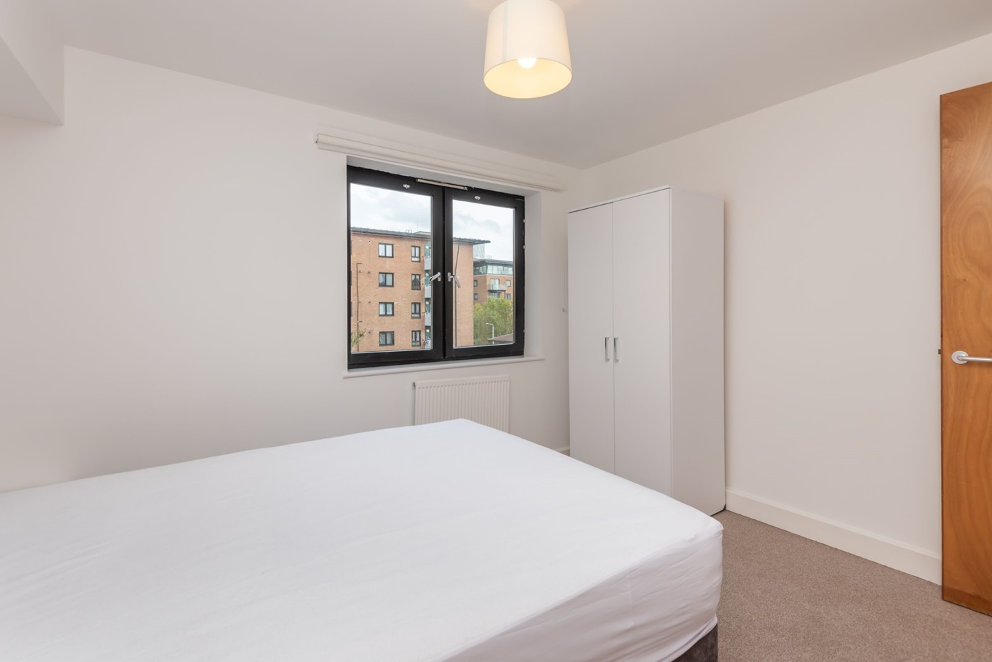London 2 Bed Flat, John Scurr House, E14 To Rent Now for £2,000.00 p/m