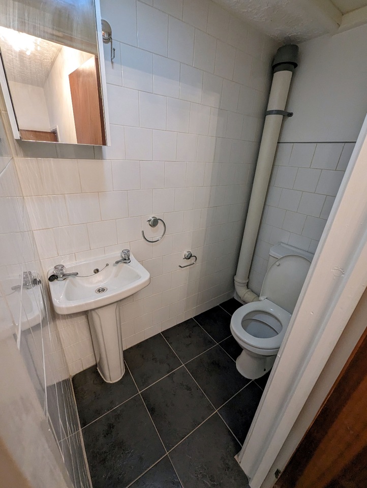 Blackpool 1 Bed Flat, Newhouse Road, FY4 To Rent Now for £476.67 p/m