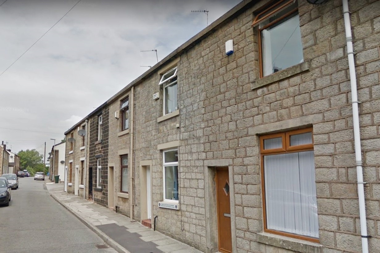 Rochdale 2 Bed Terraced House, Newbold Street, OL16 To Rent Now for