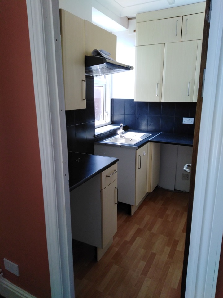 Paignton 1 Bed Flat, Totnes Rd, TQ3 To Rent Now for £620.00 p/m