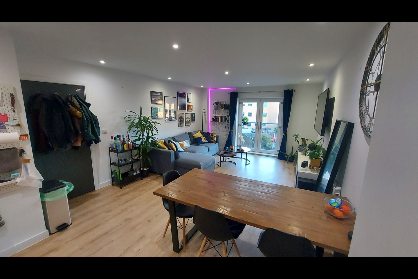 Butetown, Cardiff 1 Bed Flat, Brickworks, CF10 To Rent Now for £950