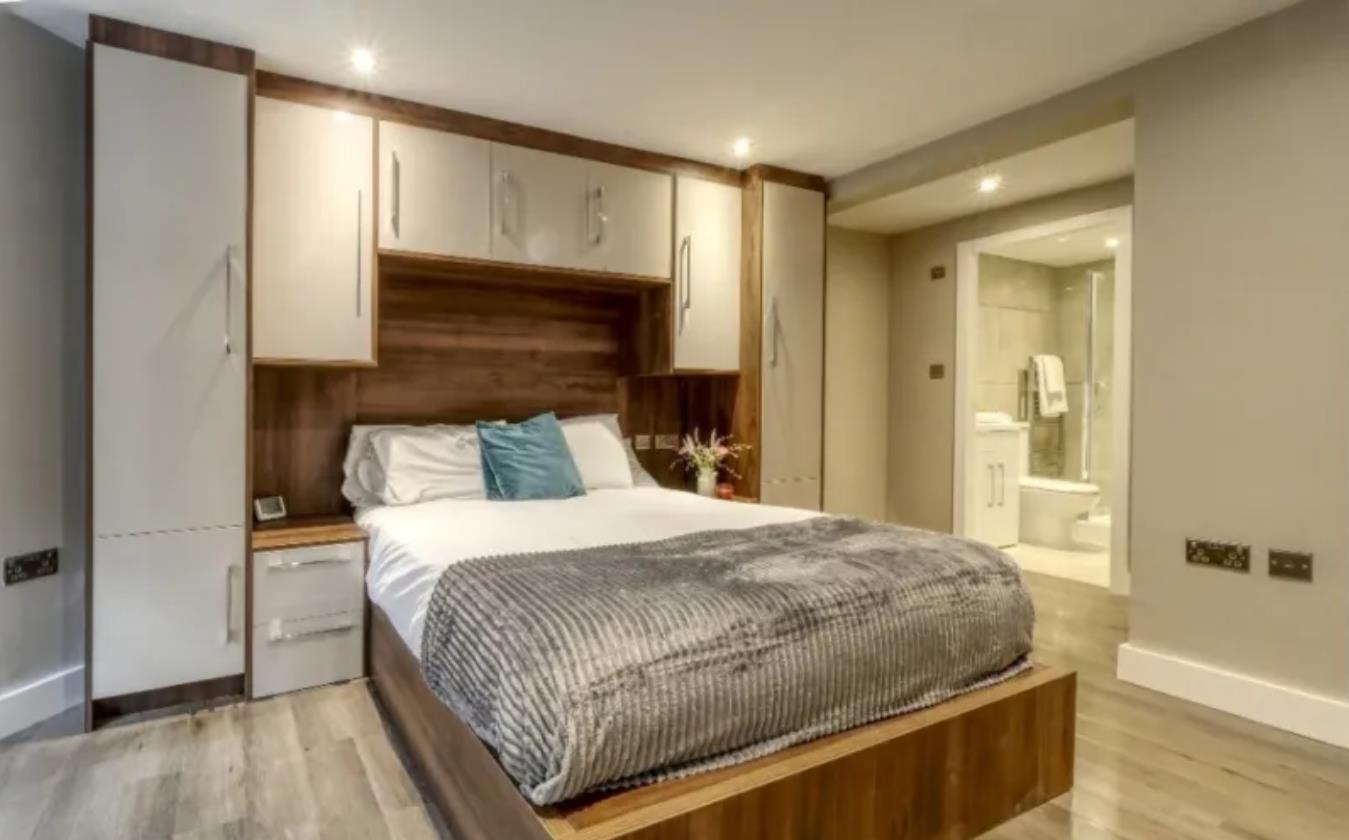 SouthendOnSea Studio Flat, Clarence Street, SS1 To Rent Now for £