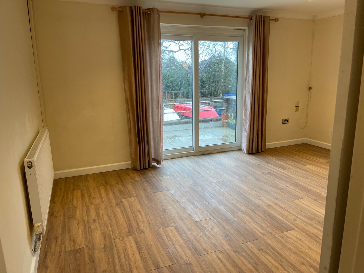 Farnborough 2 Bed Flat, Whetstone Road, GU14 To Rent Now for £1,450