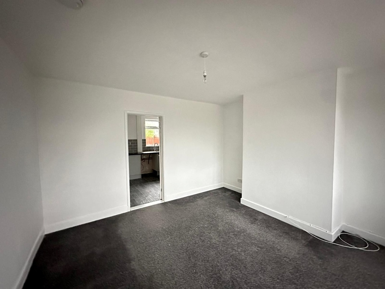 StokeOnTrent 2 Bed SemiDetached House, Fenpark Road, ST4 To Rent