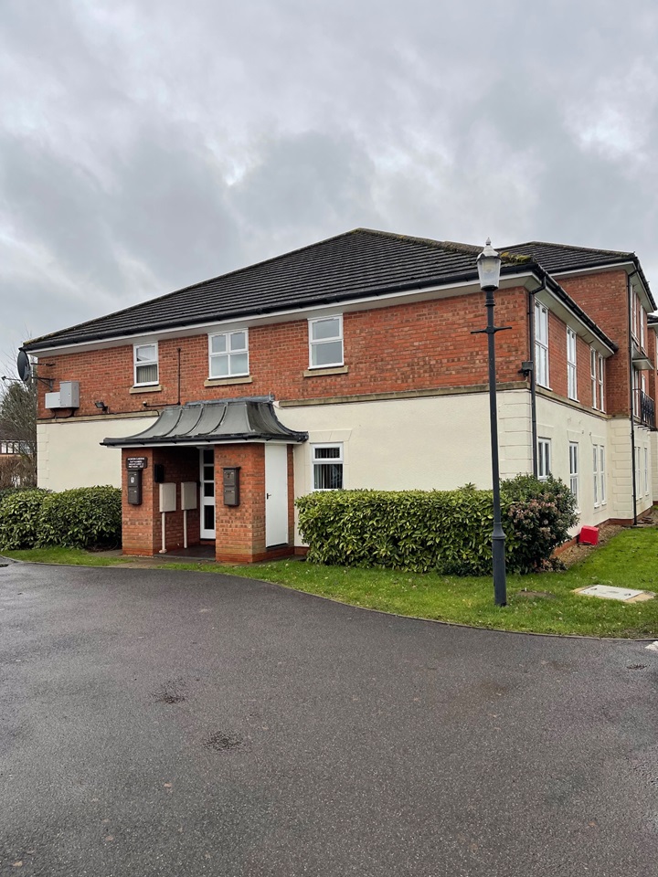 Rugby 2 Bed Flat, Morton Gardens, CV21 To Rent Now for £950.00 p/m