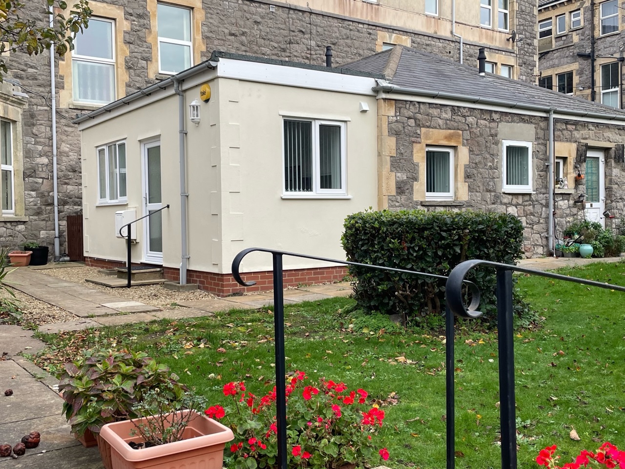 WestonSuperMare 1 Bed Flat, Ellenborough Park South, BS23 To Rent Now for £750.00 p/m