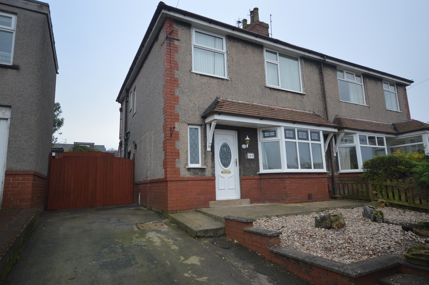 Blackburn 3 Bed SemiDetached House, Livesey Branch Road, BB2 To
