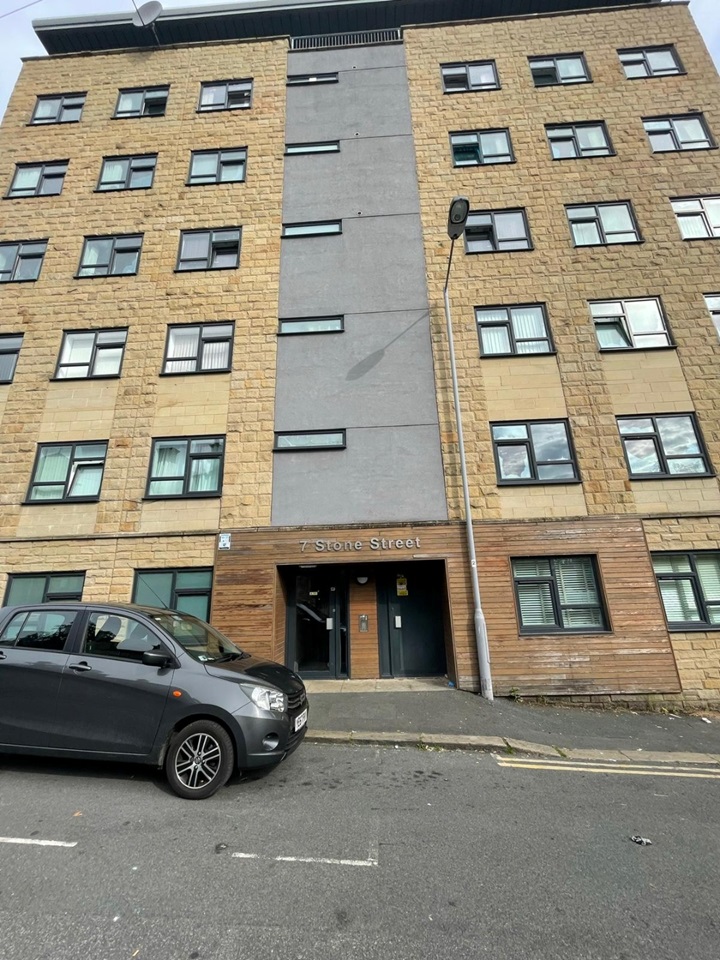 Bradford 1 Bed Flat, Stone Street, BD1 To Rent Now for £600.00 p/m