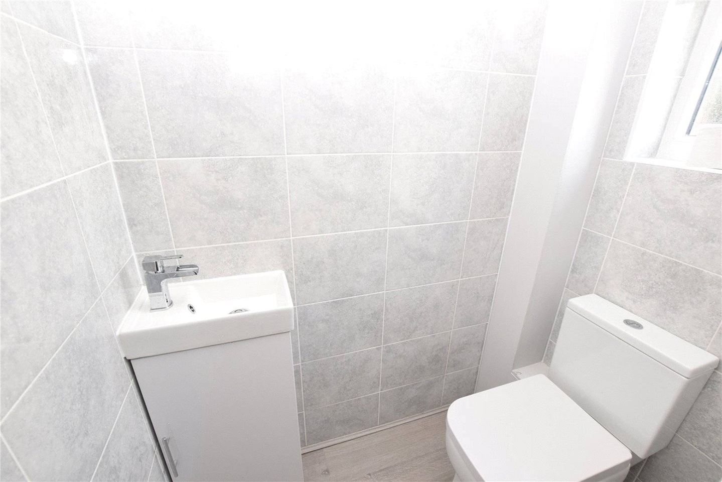 Leeds 3 Bed SemiDetached House, Stonecliffe Drive, LS12 To Rent