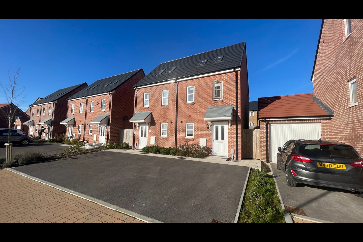 Andover 3 Bed SemiDetached House, Jockey Way, SP11 To Rent Now for