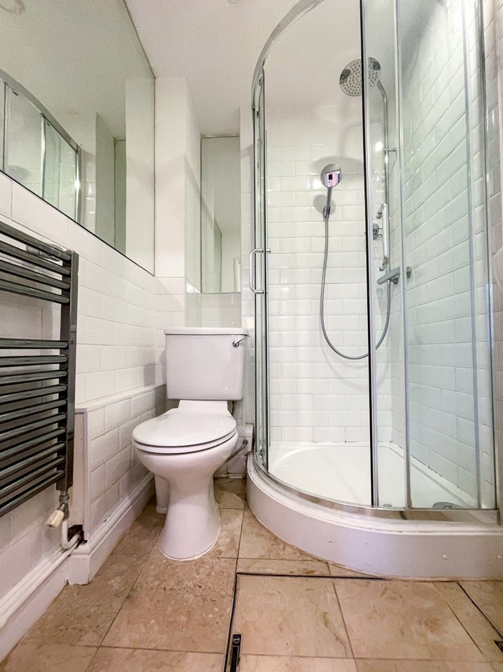 London 2 Bed Flat, Wembury Mews, N6 To Rent Now for £1,850.00 p/m