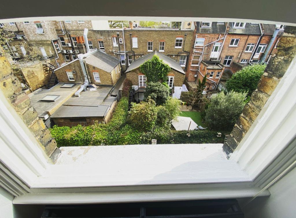 London 1 Bed Flat, Dewsbury Court, W4 To Rent Now for £1,650.00 p/m