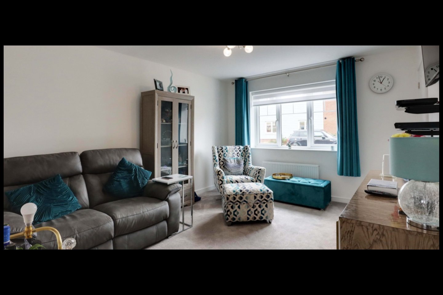 ThorpeLeSoken, ClactonOnSea 3 Bed SemiDetached House, Henderson