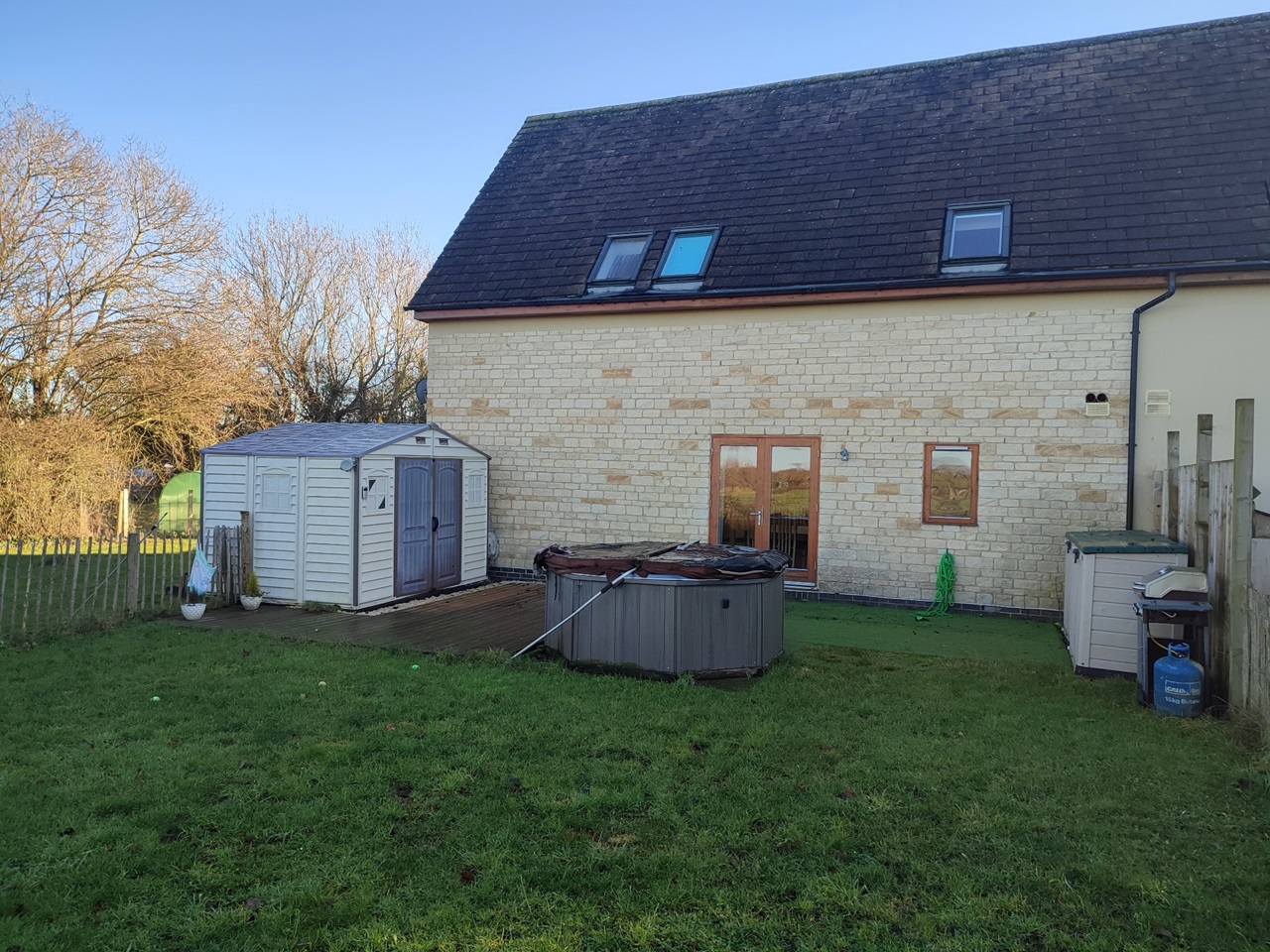 Oaksey, Malmesbury 3 Bed End Terrace, Oaksey Park, SN16 To Rent Now