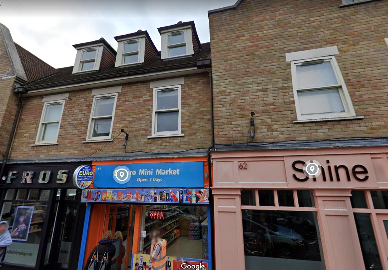 Chelmsford 2 Bed Flat, Moulsham Street, CM2 To Rent Now for £1,350.