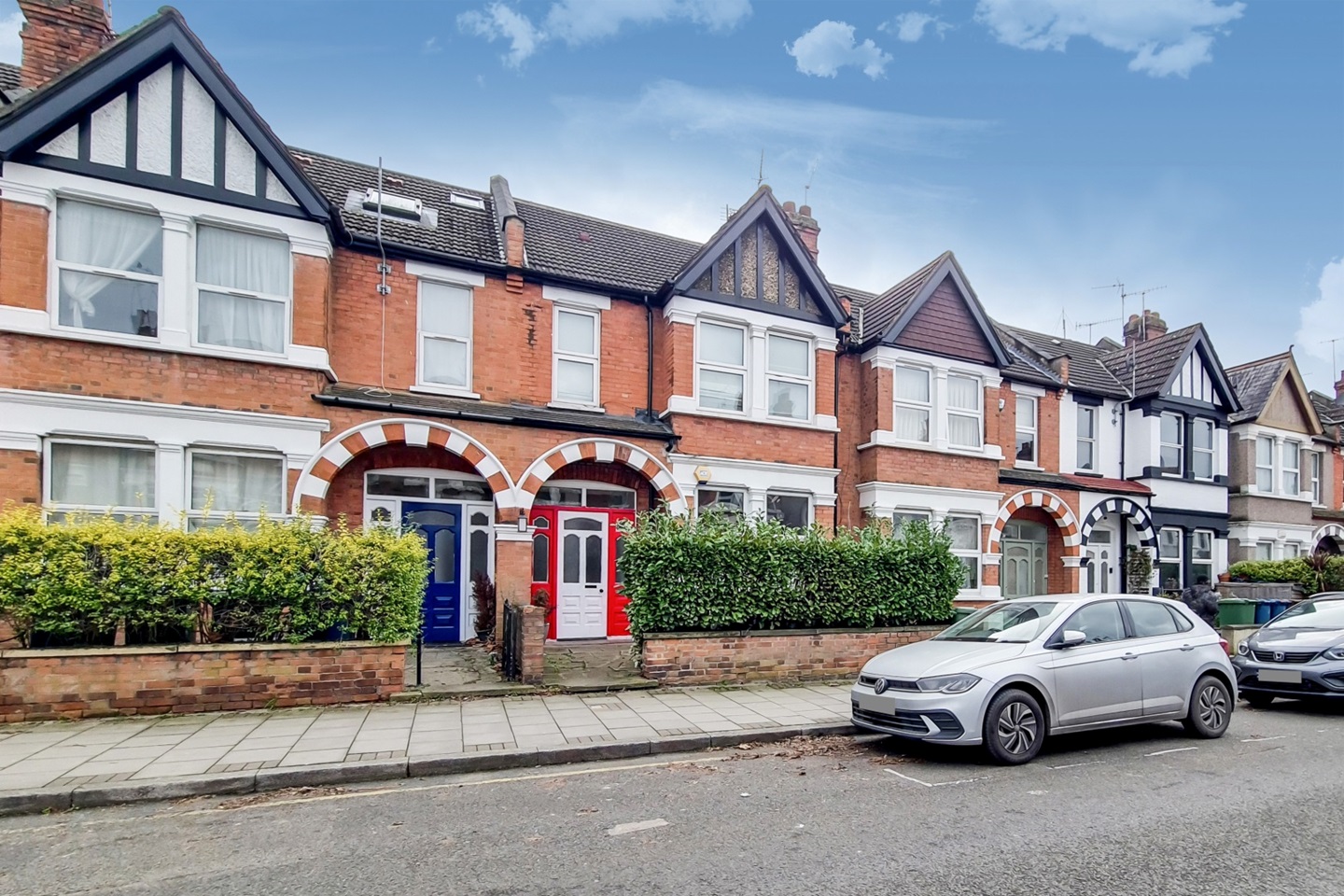 Harrow 3 Bed Flat, Vaughan Road, HA1 To Rent Now for £2,200.00 p/m