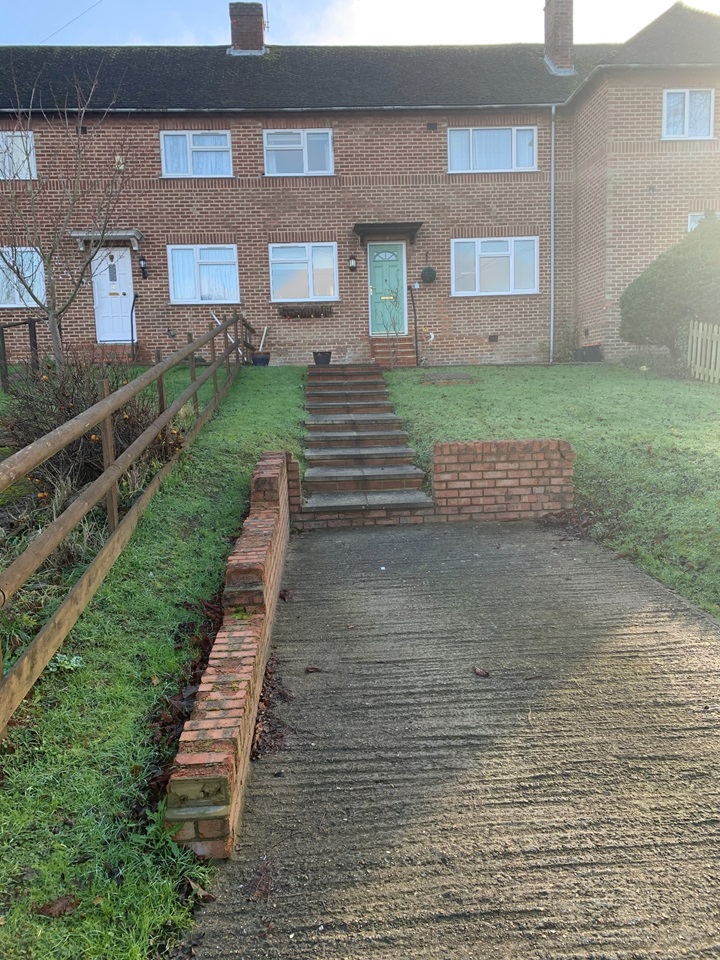 Maidstone 2 Bed Terraced House, Eyhorne Street, ME17 To Rent Now