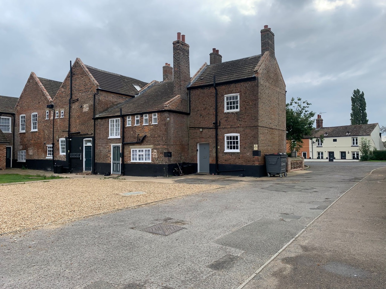 Long Sutton, Spalding 2 Bed Flat, London Road, PE12 To Rent Now for