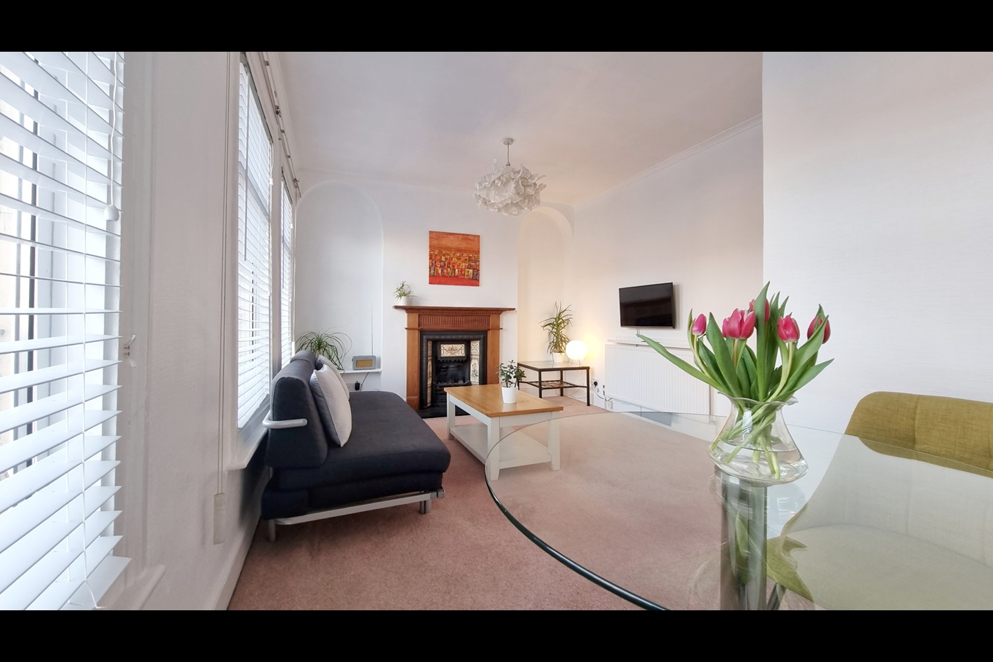 New Malden 1 Bed New Malden, KT3 To Rent Now for £1,600.00 p/m
