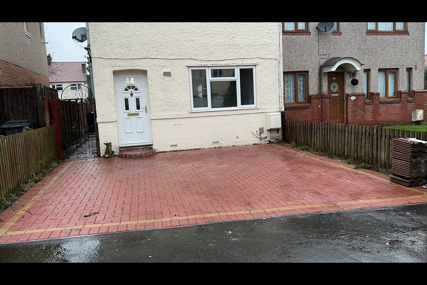 Nuneaton 3 Bed SemiDetached House, Tryan Road, CV10 To Rent Now