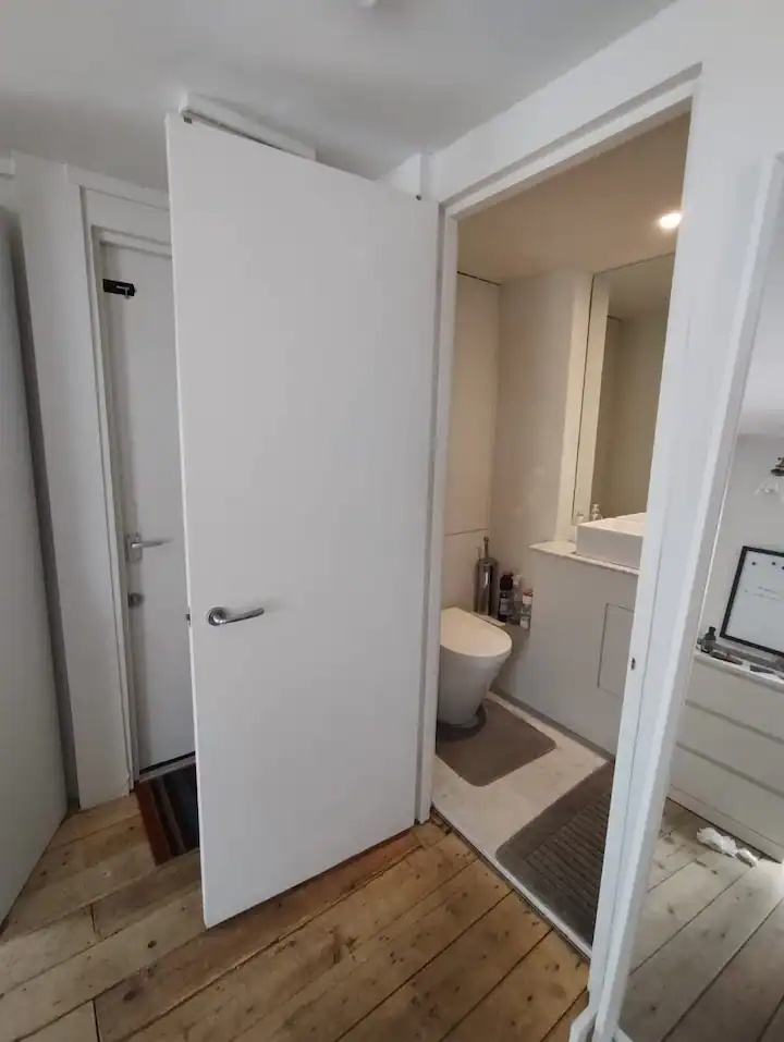 London Studio Flat, Caledonian Road, N1 To Rent Now for £1,560.00 p/m