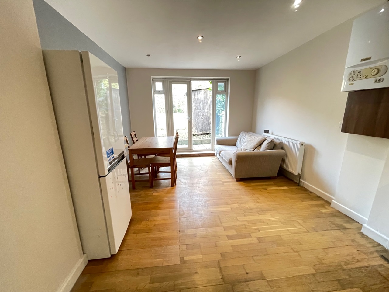 London 1 Bed Flat, Grove Hill Road, HA1 To Rent Now for £1,300.00 p/m