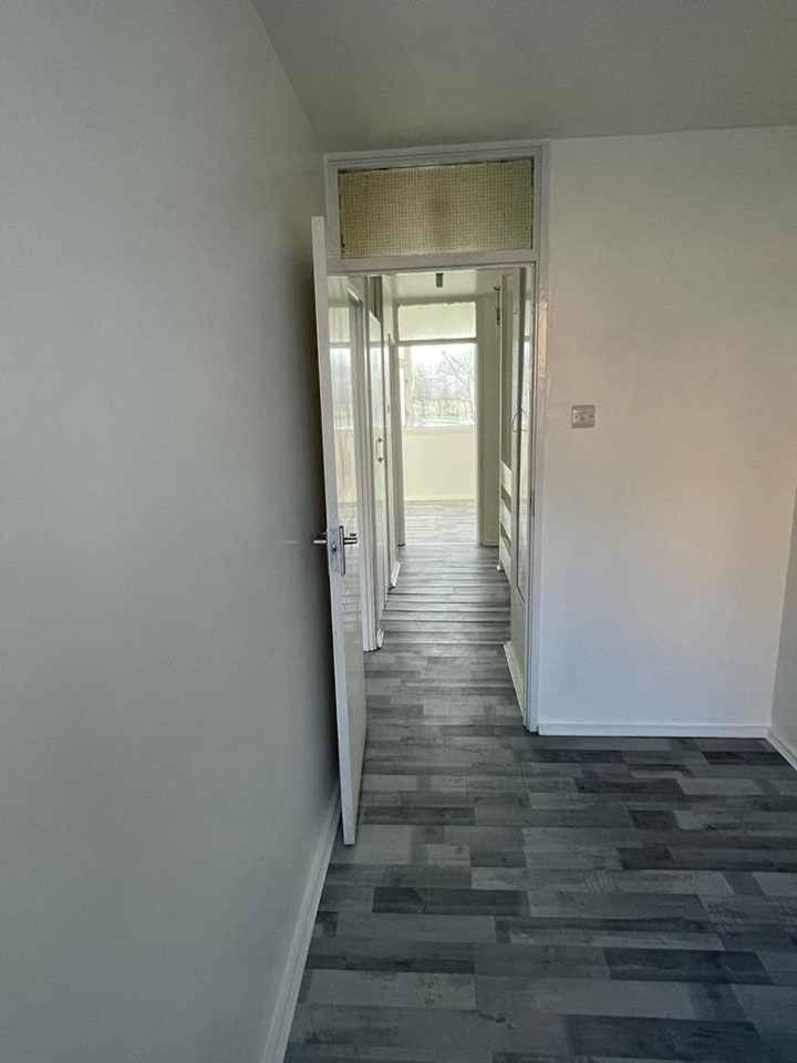 Borehamwood 3 Bed Flat, Leeming Road, WD6 To Rent Now for £1,700.00 p/m