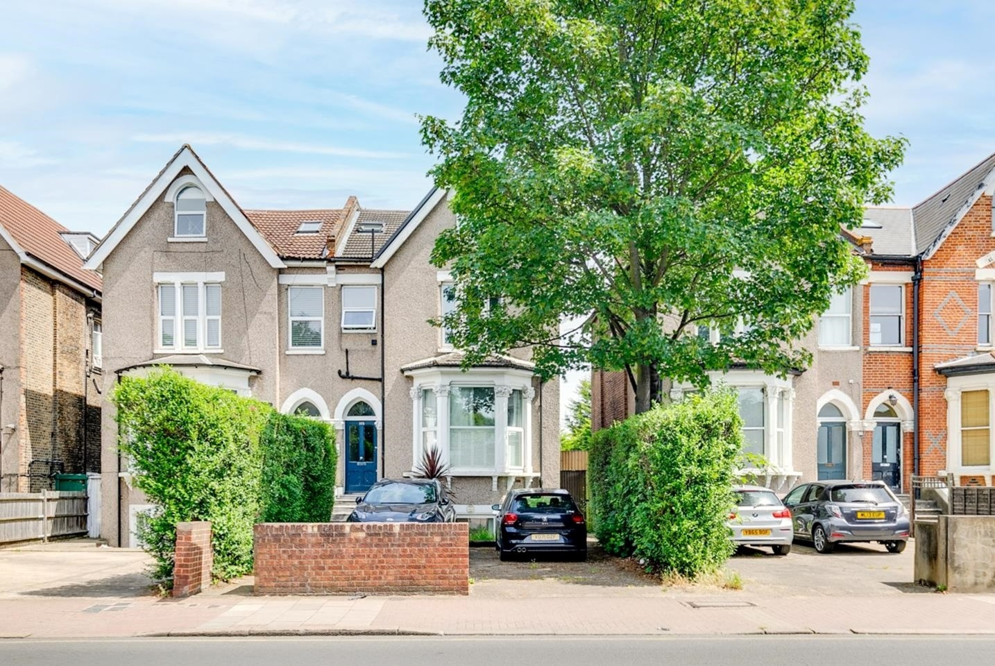 Balham 2 Bed Flat, Bedford Hill, SW12 To Rent Now for £2,200.00 p/m