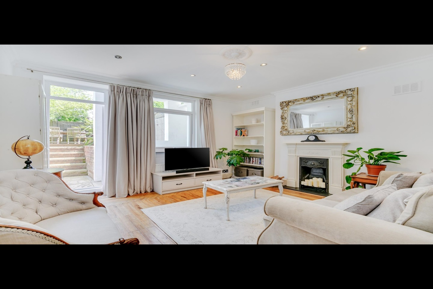 Balham 2 Bed Flat, Bedford Hill, SW12 To Rent Now for £2,200.00 p/m