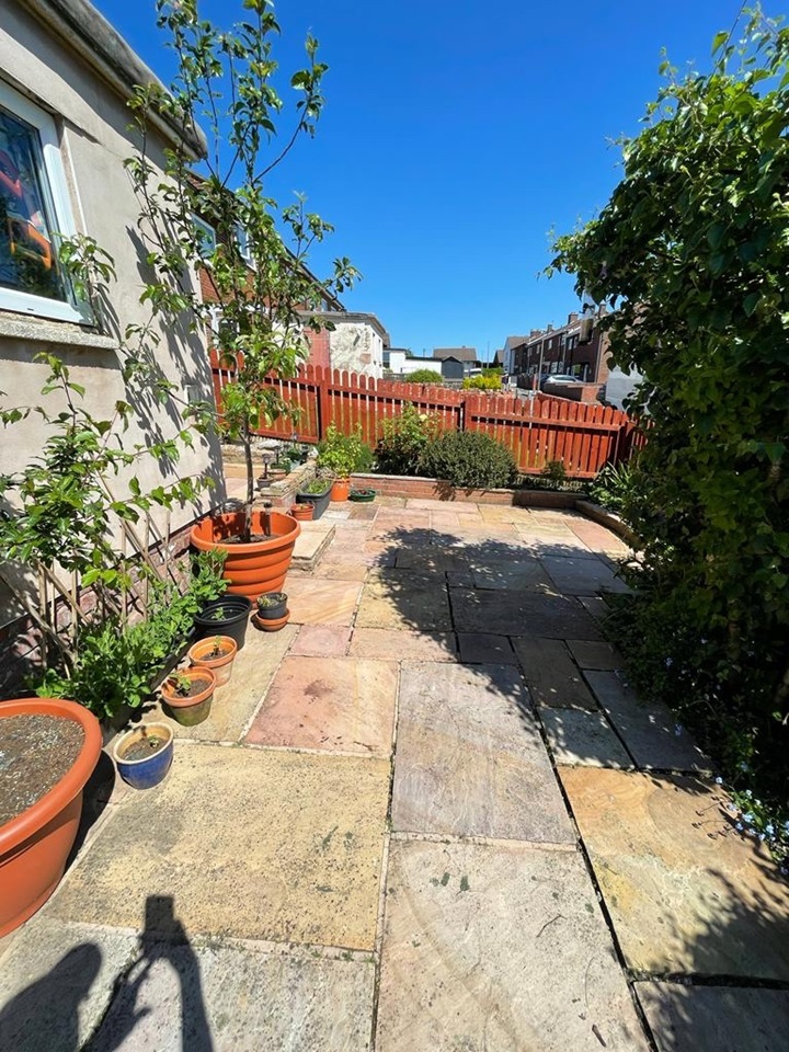 Kirkham Preston 2 Bed SemiDetached House, Poplar Ave, PR4 To Rent