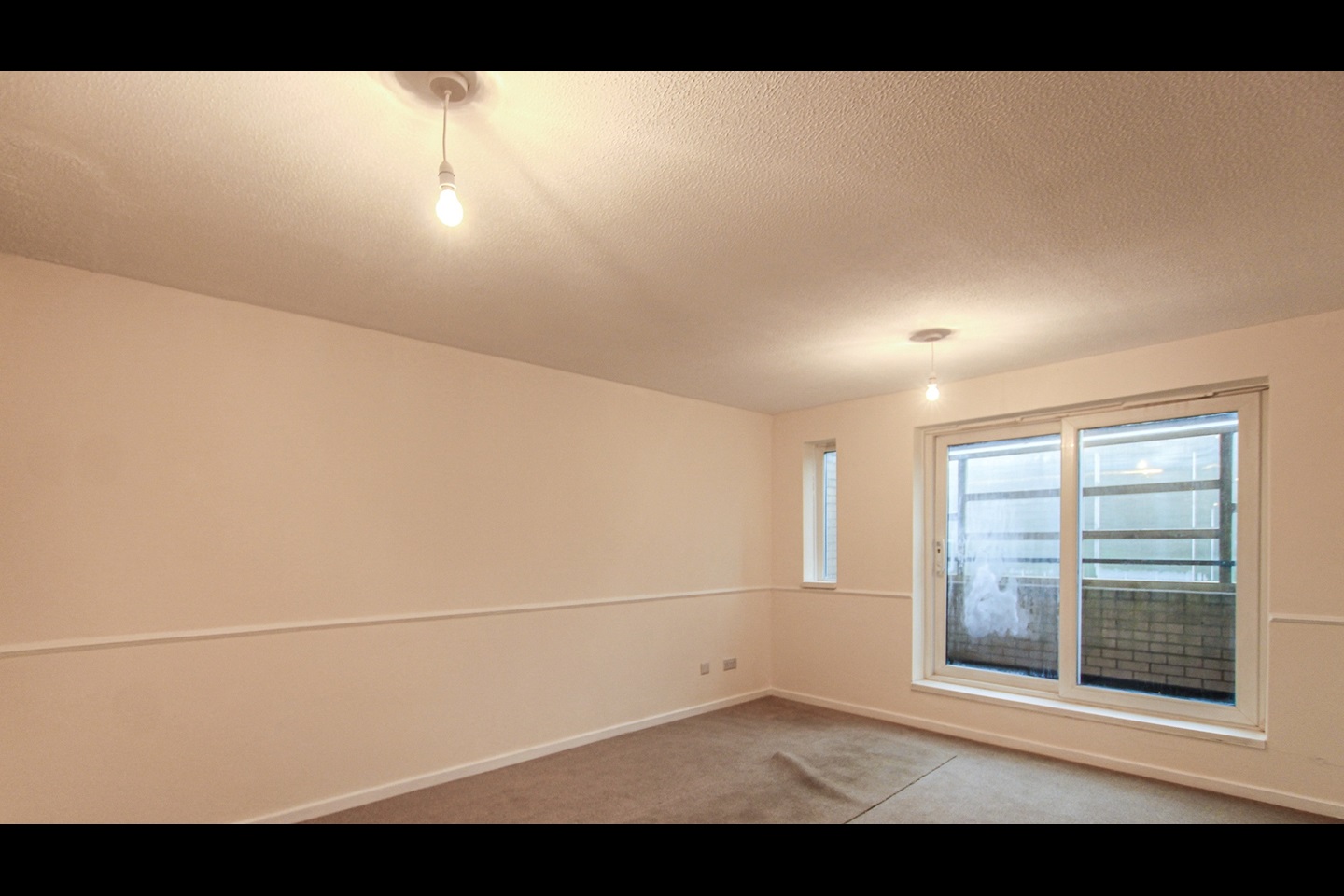 Fishermead, Milton Keynes 4 Bed Terraced House, Helford Place, MK6 To Rent Now for £1,500.00 p/m