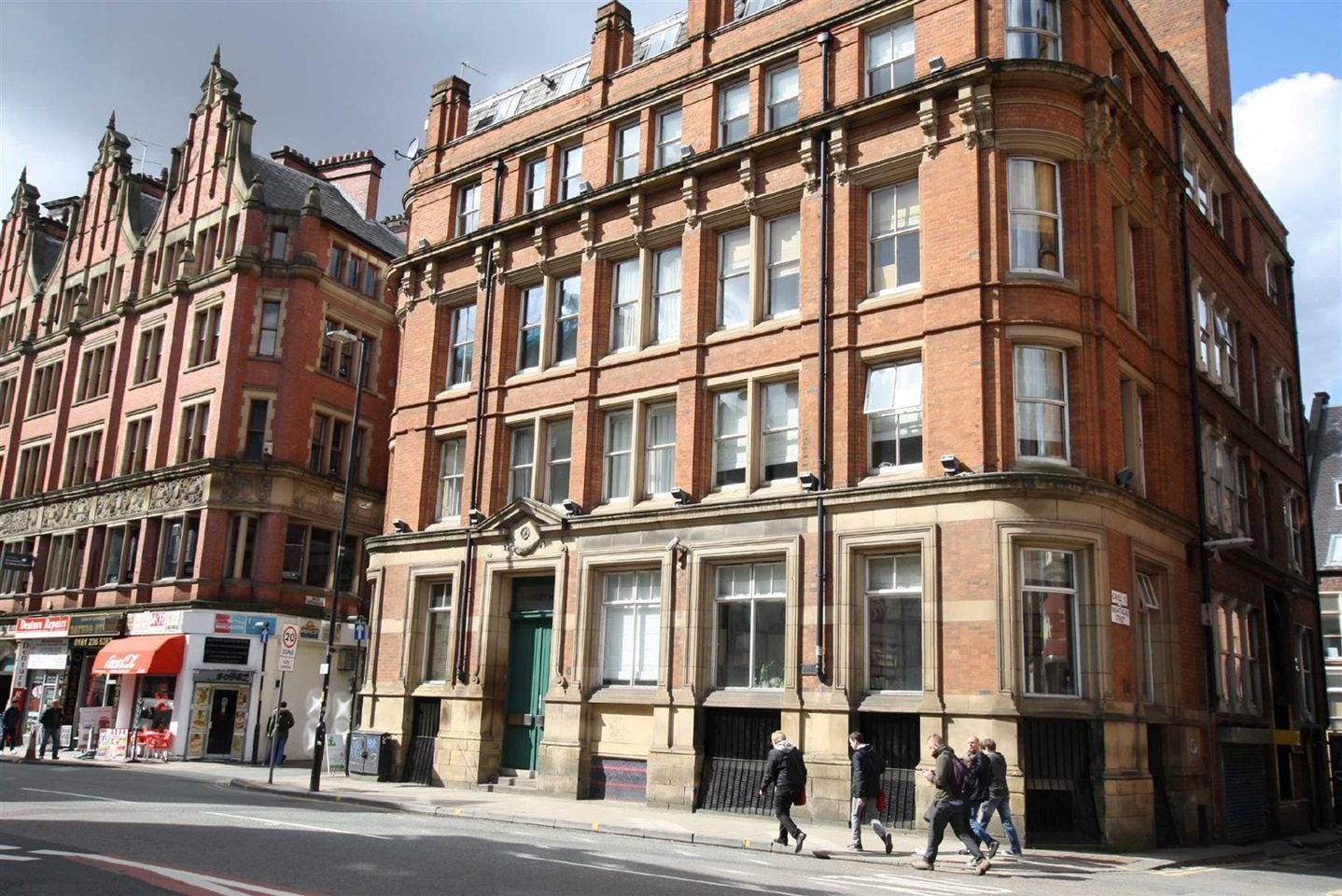 Manchester 2 Bed Flat, Kingsley House, M1 To Rent Now for £1,450.00 p/m