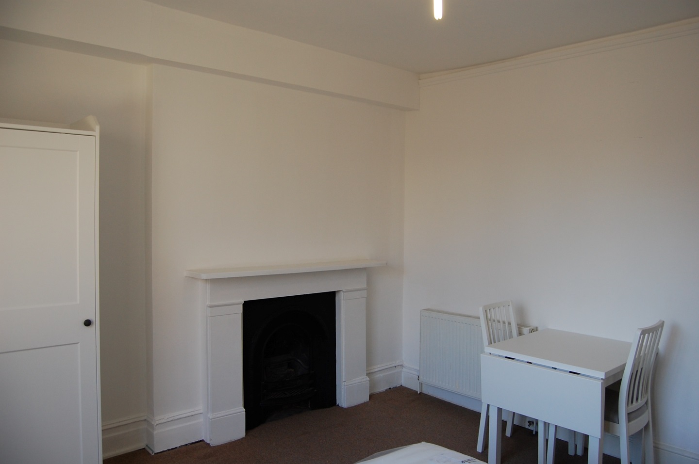 London Room in a Shared House, Marloes Road, W8 To Rent Now for £