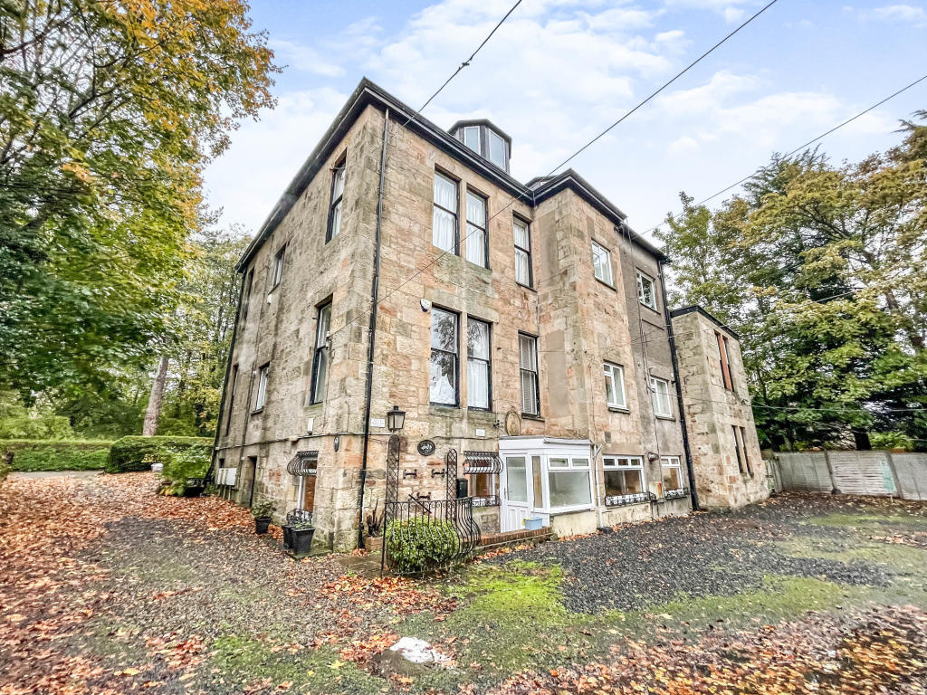 Paisley 1 Bed Flat, Carriagehill Drive, PA2 To Rent Now for £650.00 p/m