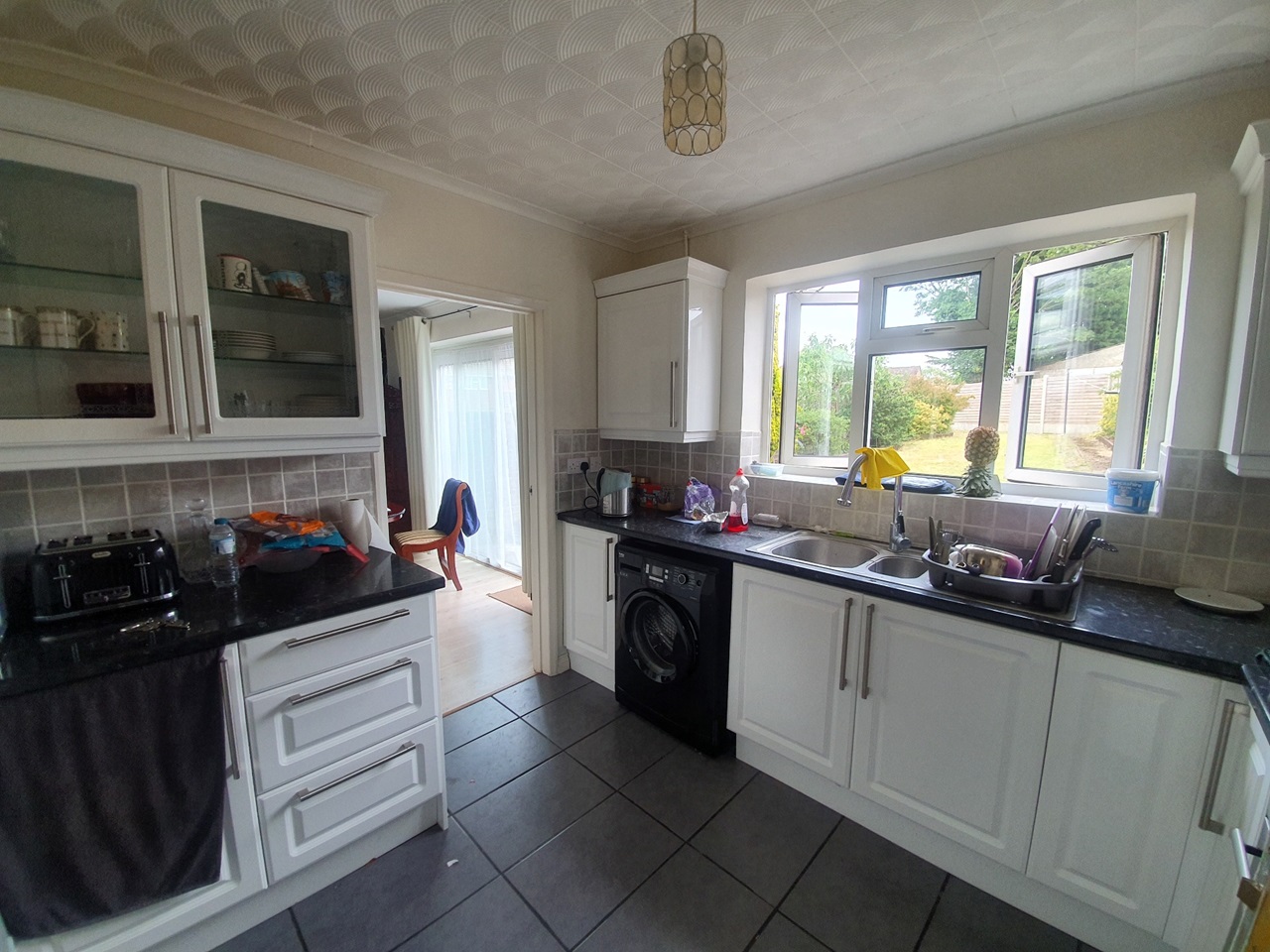 Luton 3 Bed SemiDetached House, Broxley Mead, LU4 To Rent Now for