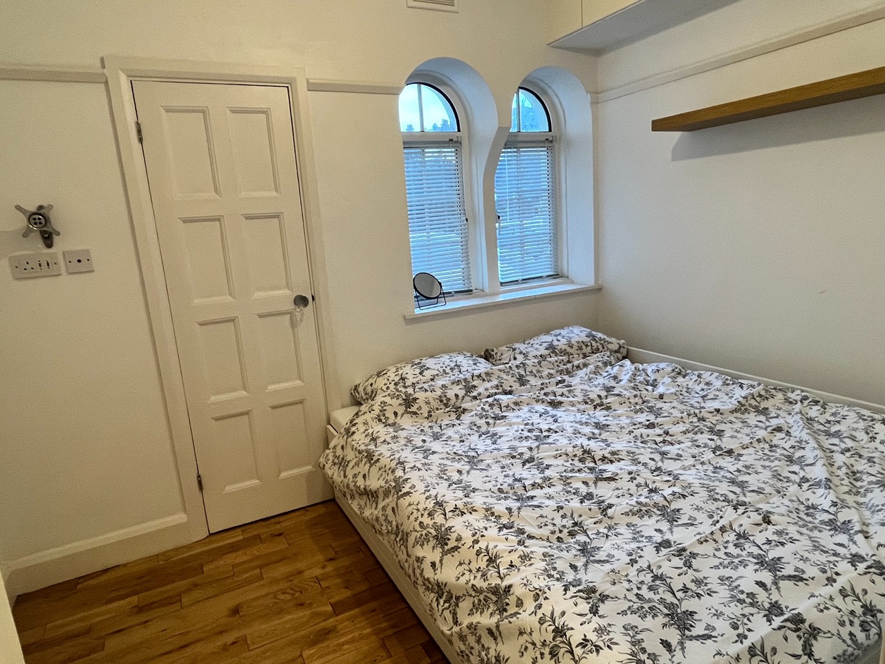 Bournemouth 2 Bed Flat, San Remo Towers Block A, BH5 To