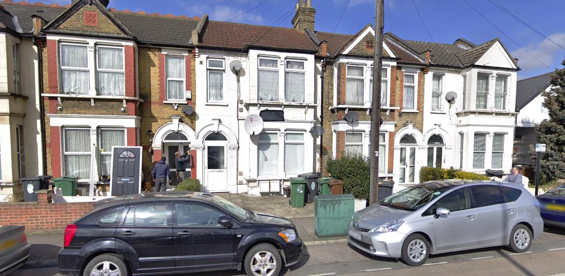 London 2 Bed Flat, Grove Green Road, E11 To Rent Now for £1,750.00 p/m