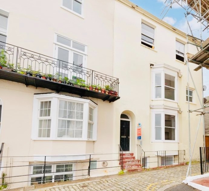 Margate 2 Bed Flat, Albert Terrace, CT9 To Rent Now for £1,190.00 p/m