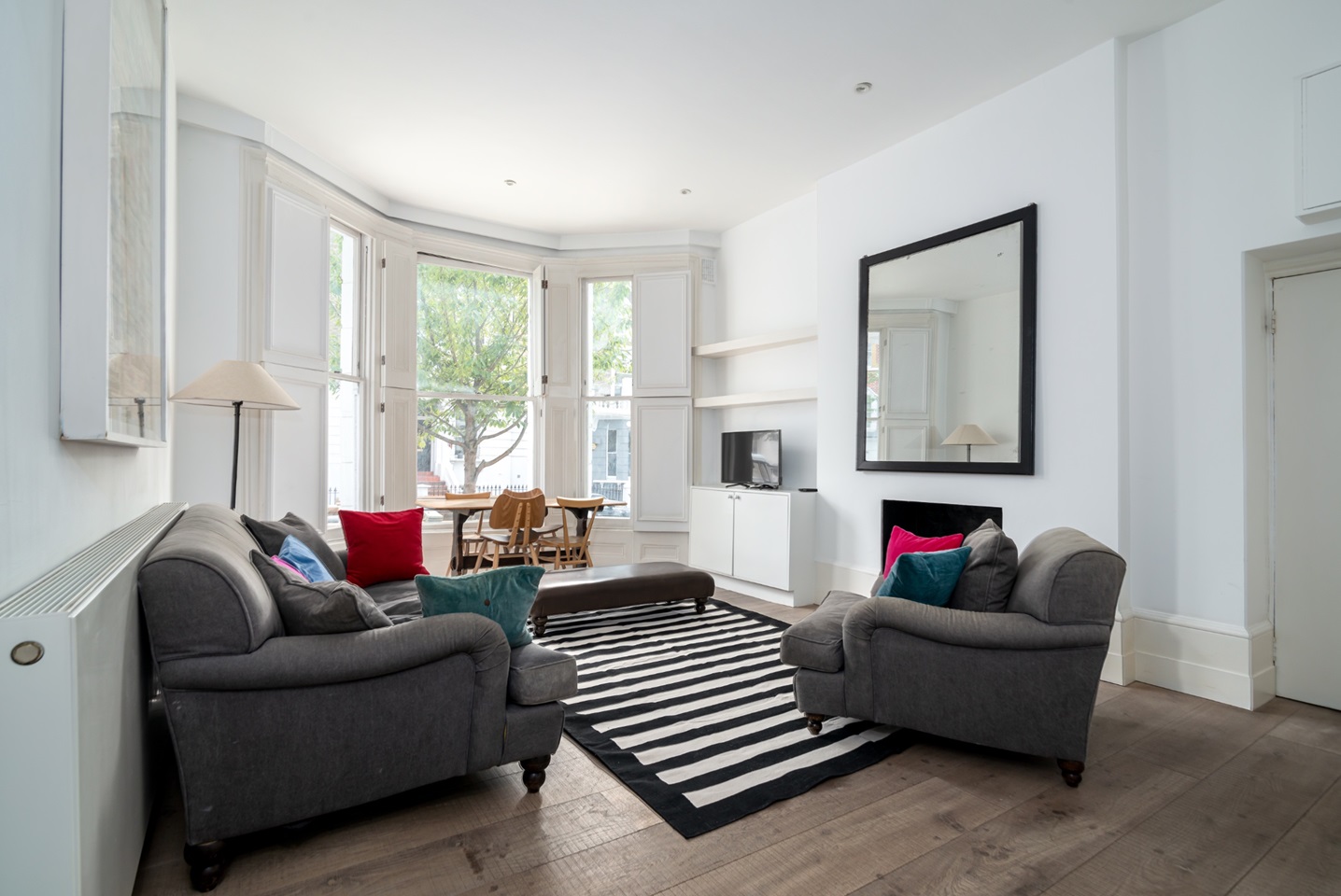 London 1 Bed Flat, Chesterton Road, W10 To Rent Now for £2,500.00 p/m