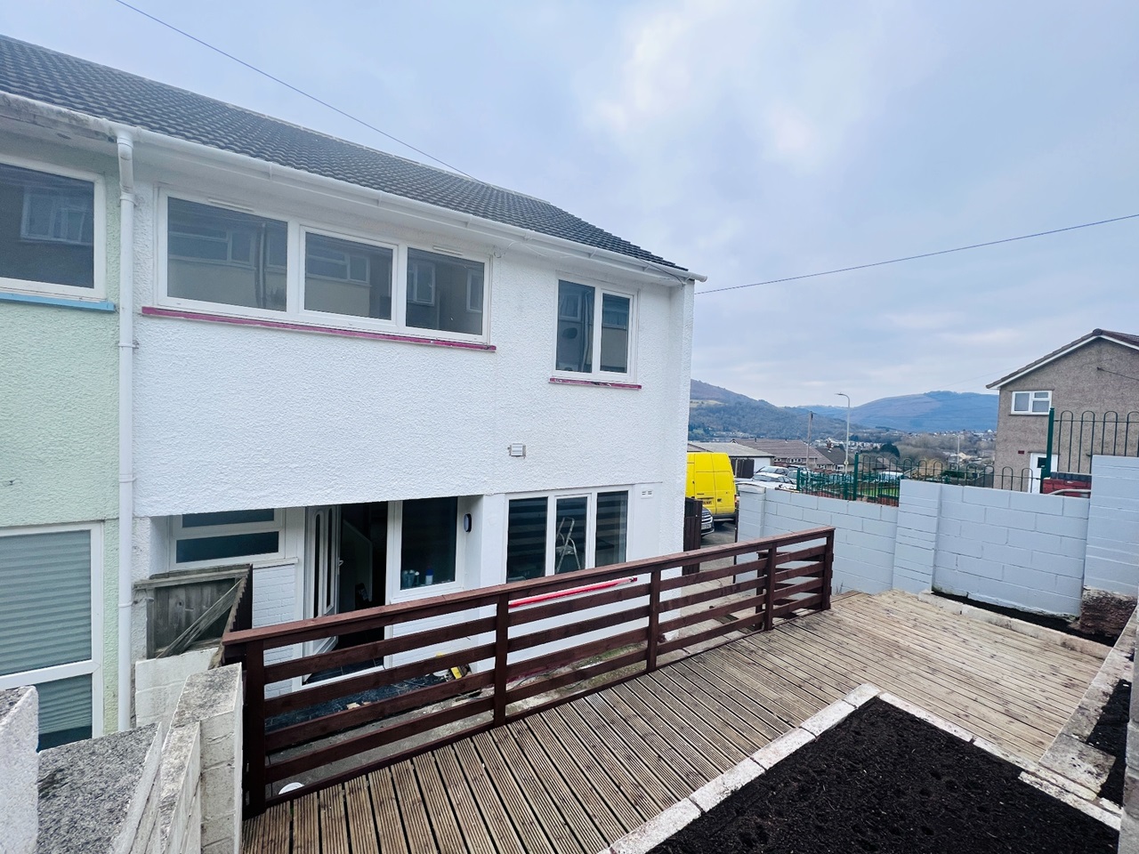 Risca, Newport 4 Bed Terraced House, Forsythia Close, NP11 To Rent