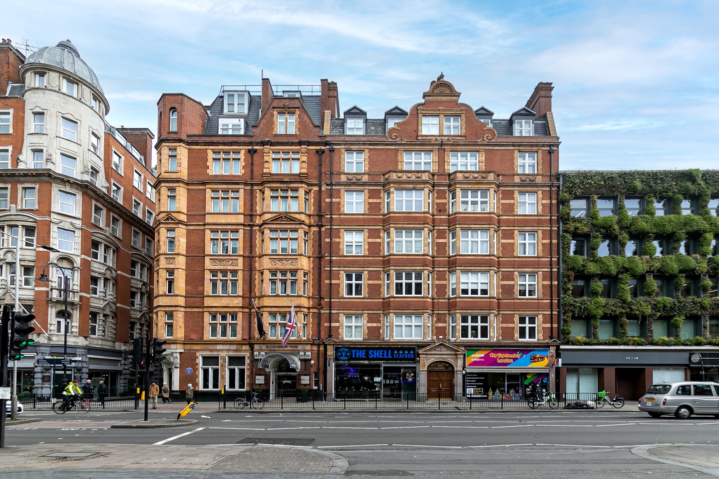 London 2 Bed Flat, Southampton Row, WC1B To Rent Now for £3,250.00 p/m