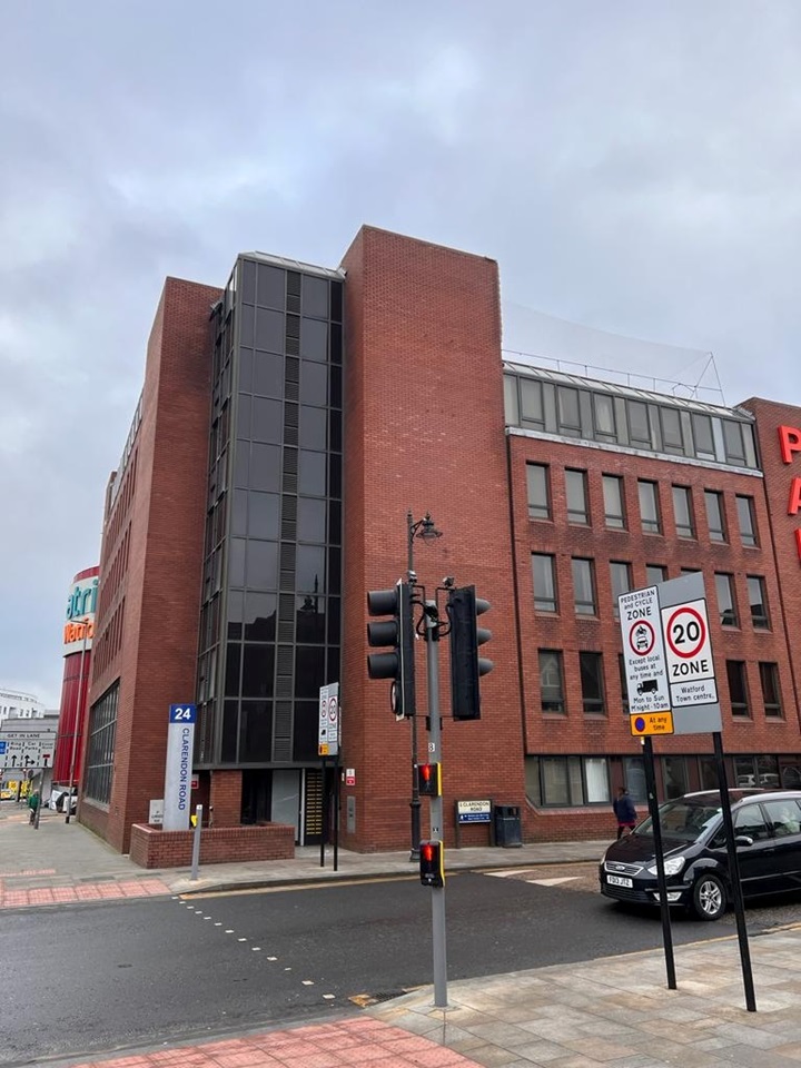 Watford 1 Bed Flat, Arliss Court, WD17 To Rent Now for £1,275.00 p/m