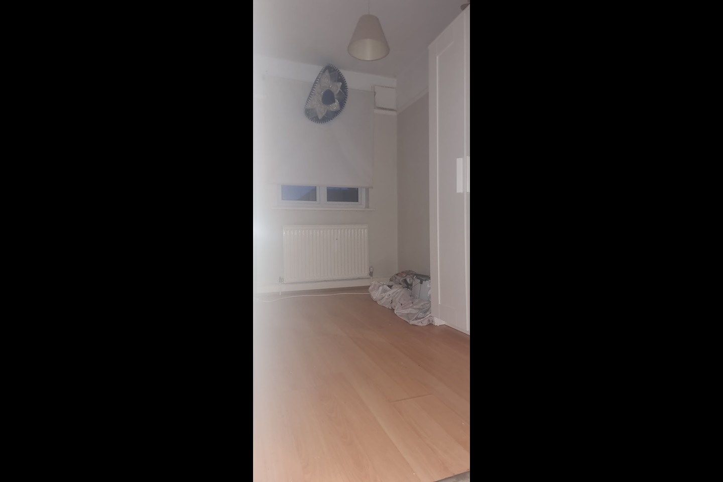 Worcester Park Room in a Shared House, Fairford Gardens, KT4 To