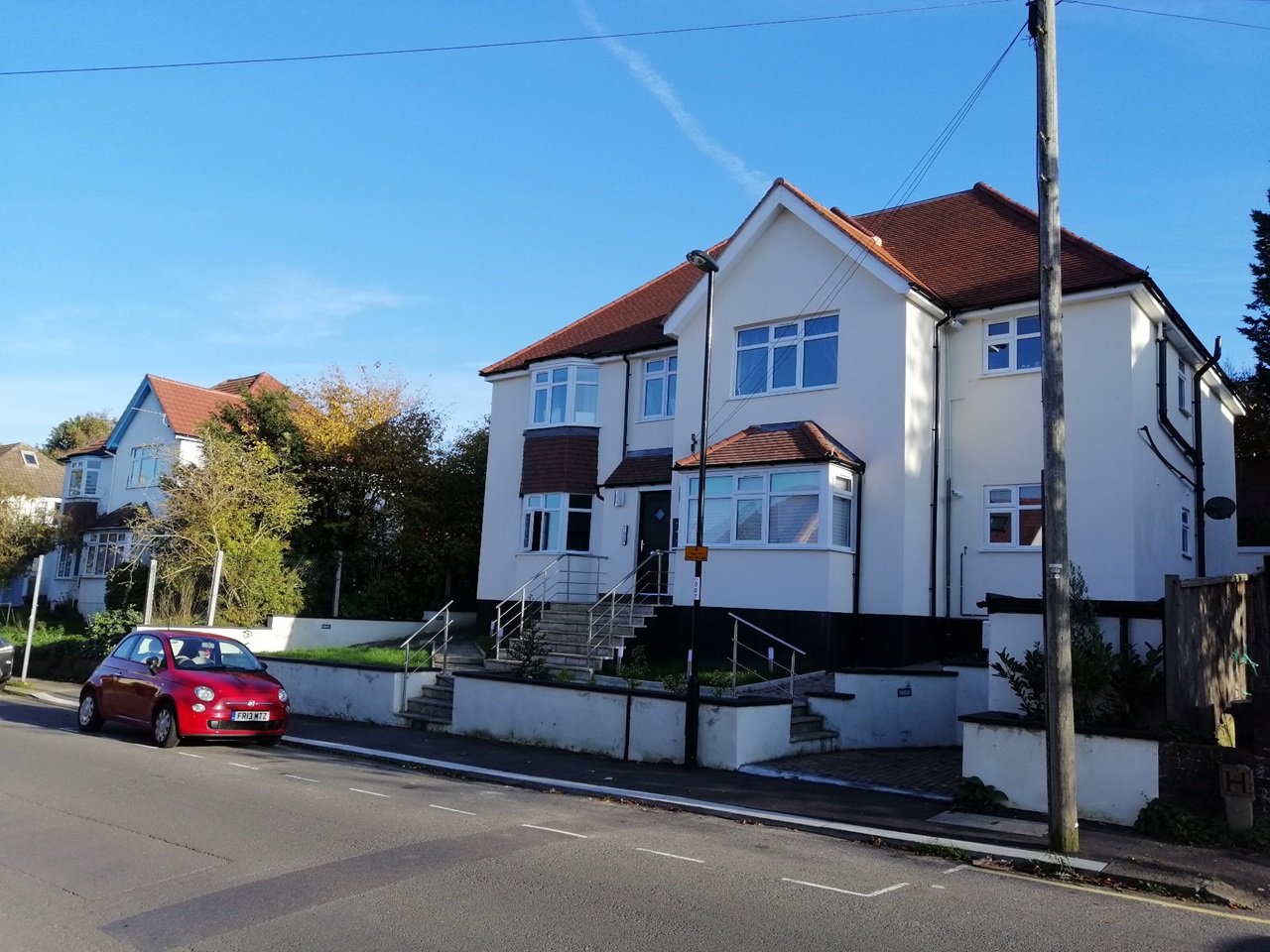 Coulsdon 1 Bed Flat, Fairdene Road, CR5 To Rent Now for £1,300.00 p/m