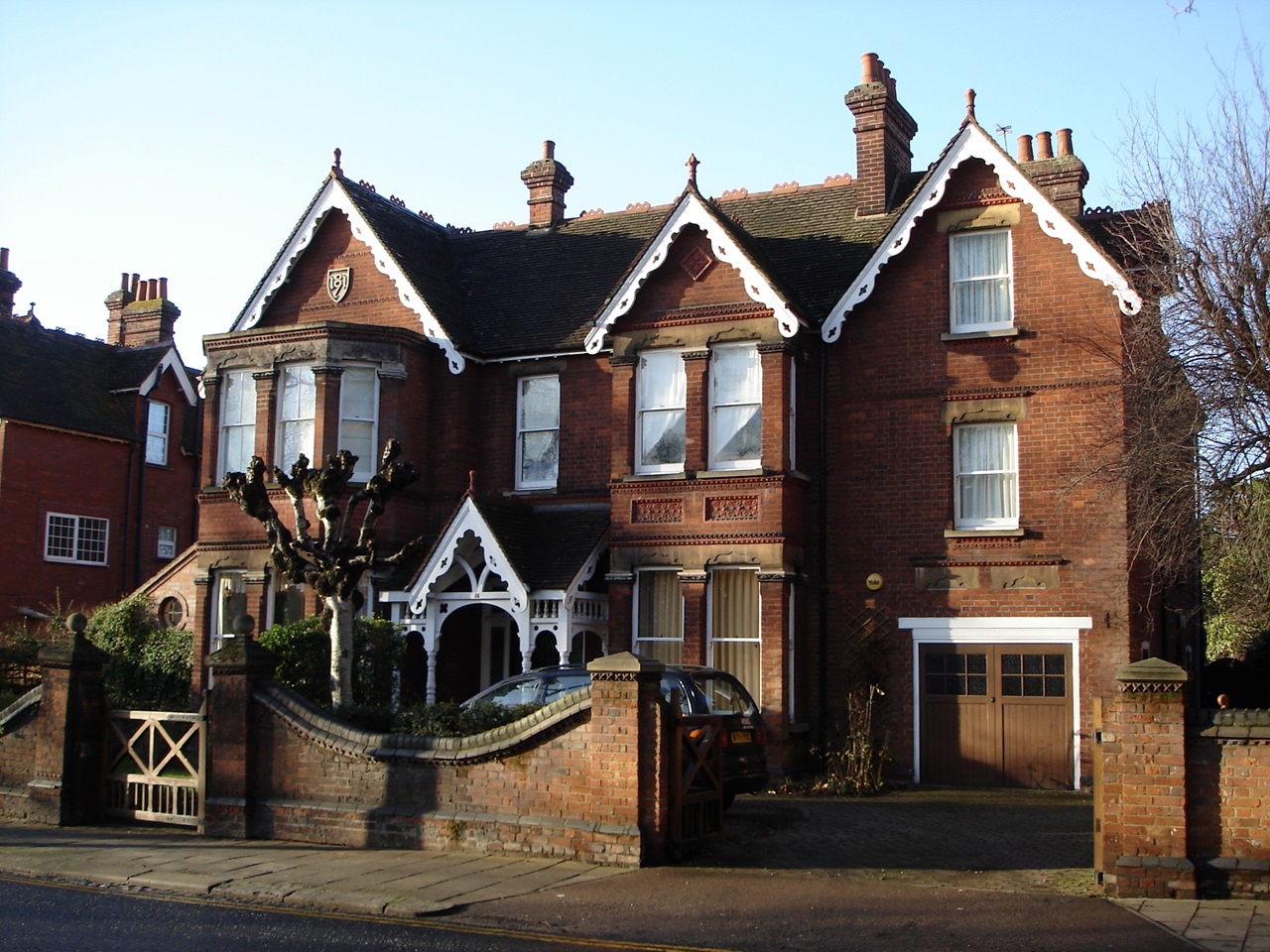 Bedford 6 Bed Detached House, Shakespeare Road, MK40 To Rent Now