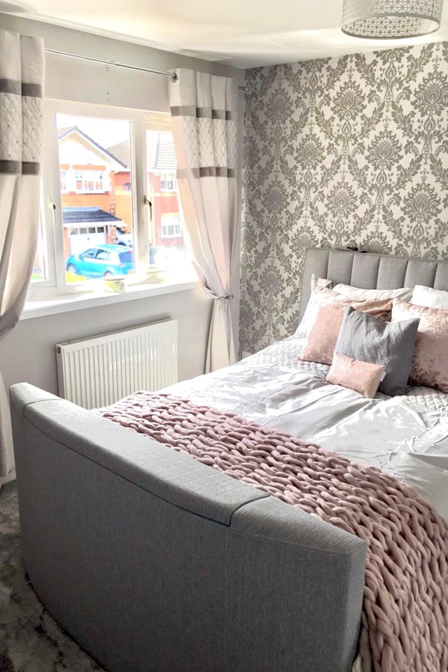 Bonhill, Alexandria 3 Bed SemiDetached House, Willowbank Gardens