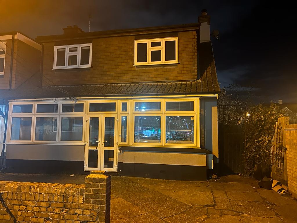 Benfleet 3 Bed Terraced House, Lambeth Road, SS7 To Rent Now for £