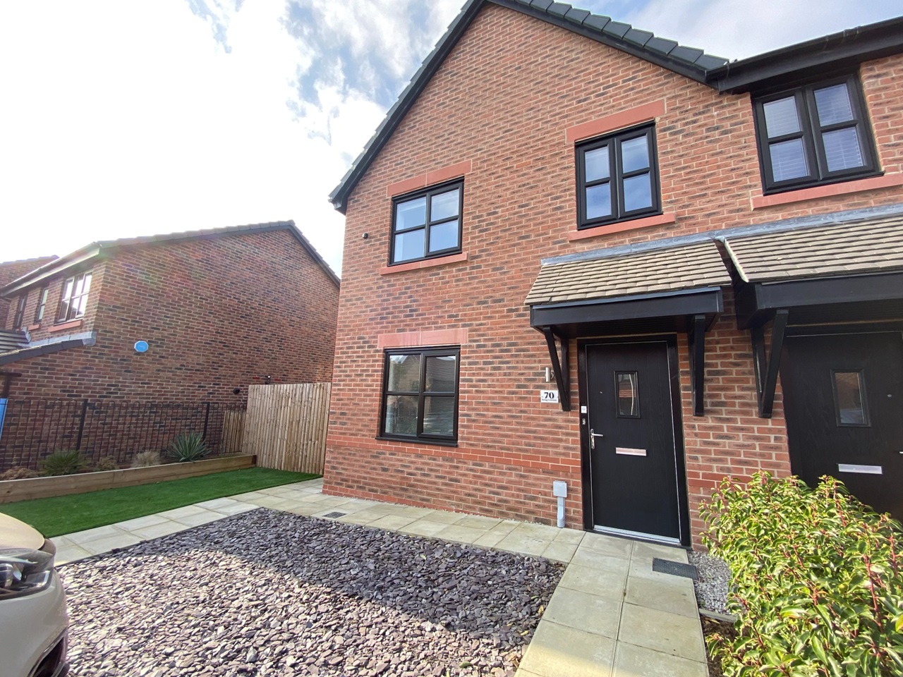 Swinton, Manchester 3 Bed SemiDetached House, Rolag Crescent, M27